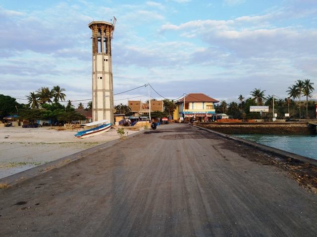 Toya Pakeh Port