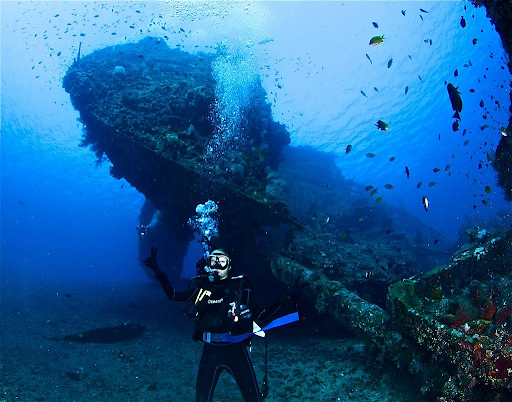Amed - Japanese Shipwreck