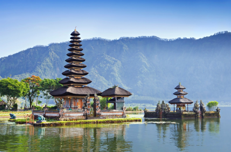 Ulun Danu Bratan Temple